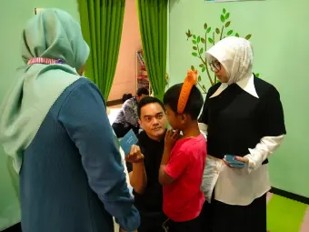 .thumbs · Bantuan - Kunjungan 2