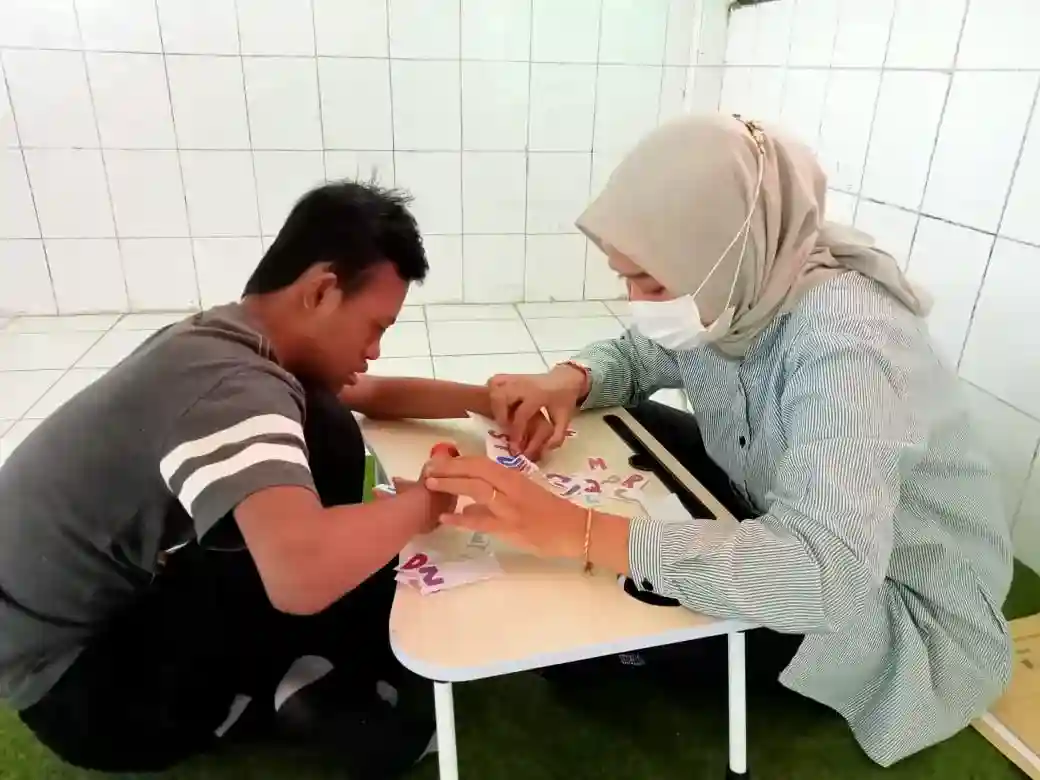 Program terapi YCHI